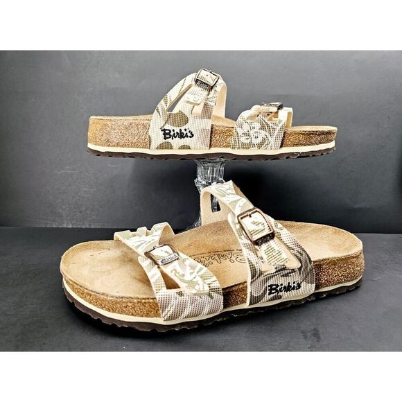 Birkenstock Women 7 Comfy footwear